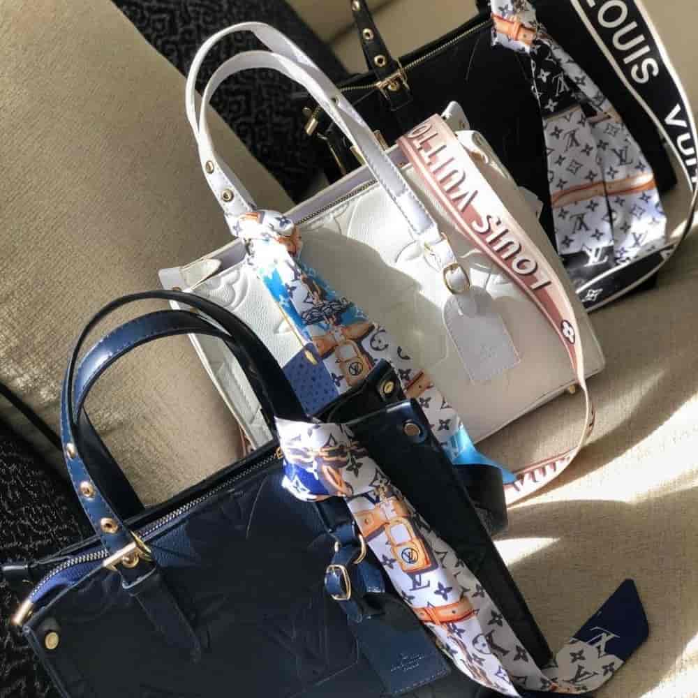کیف زنانه طرح لویی ویتون LV